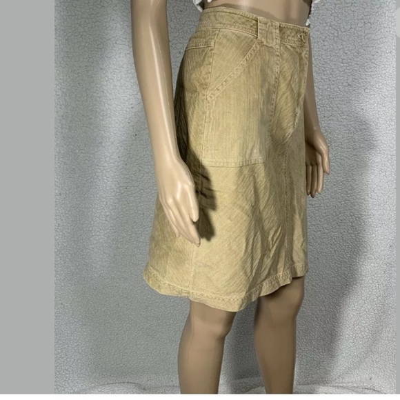 L.L. Bean Women's Tan Corduroy A-line Midi Skirt Size 10 Academia Preppy - Picture 3 of 7
